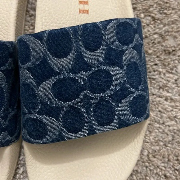NEW Coach logo  slides demin slipper size 9 B - Picture 5 of 10
